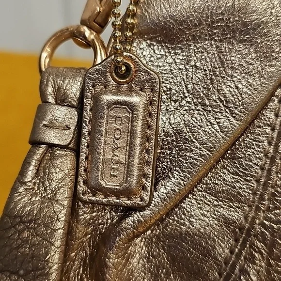 COACH Metallic Rose Gold Wristlet - Picture 5 of 12